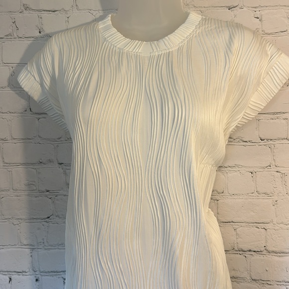 Evaless stretchy white cap sleeve blouse - Picture 2 of 6